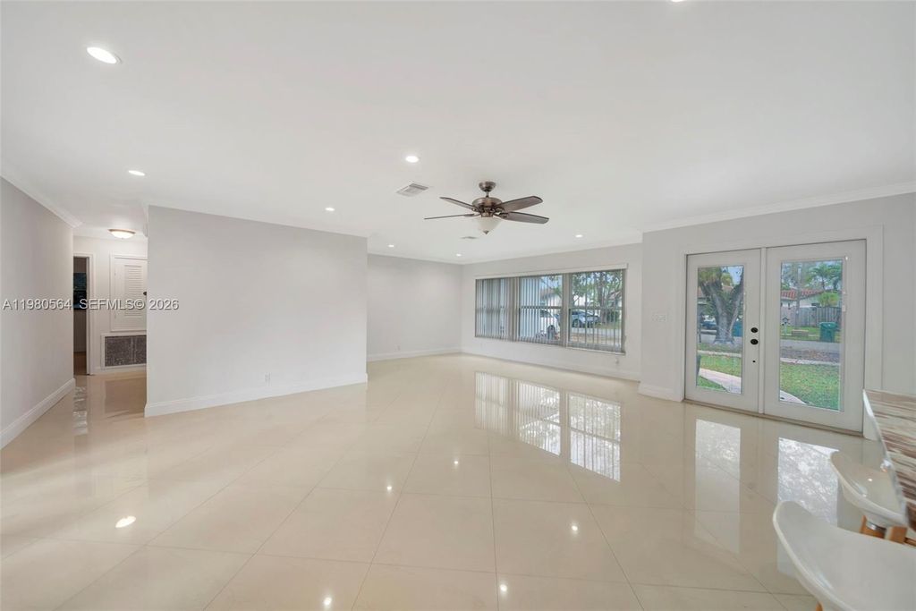 Photo of 5137 SW 87th Ter, Cooper City, FL 33328 (MLS # A11980564)