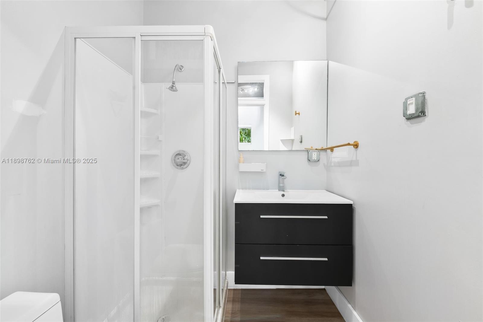 LENOX VILLAS CONDO - Residential