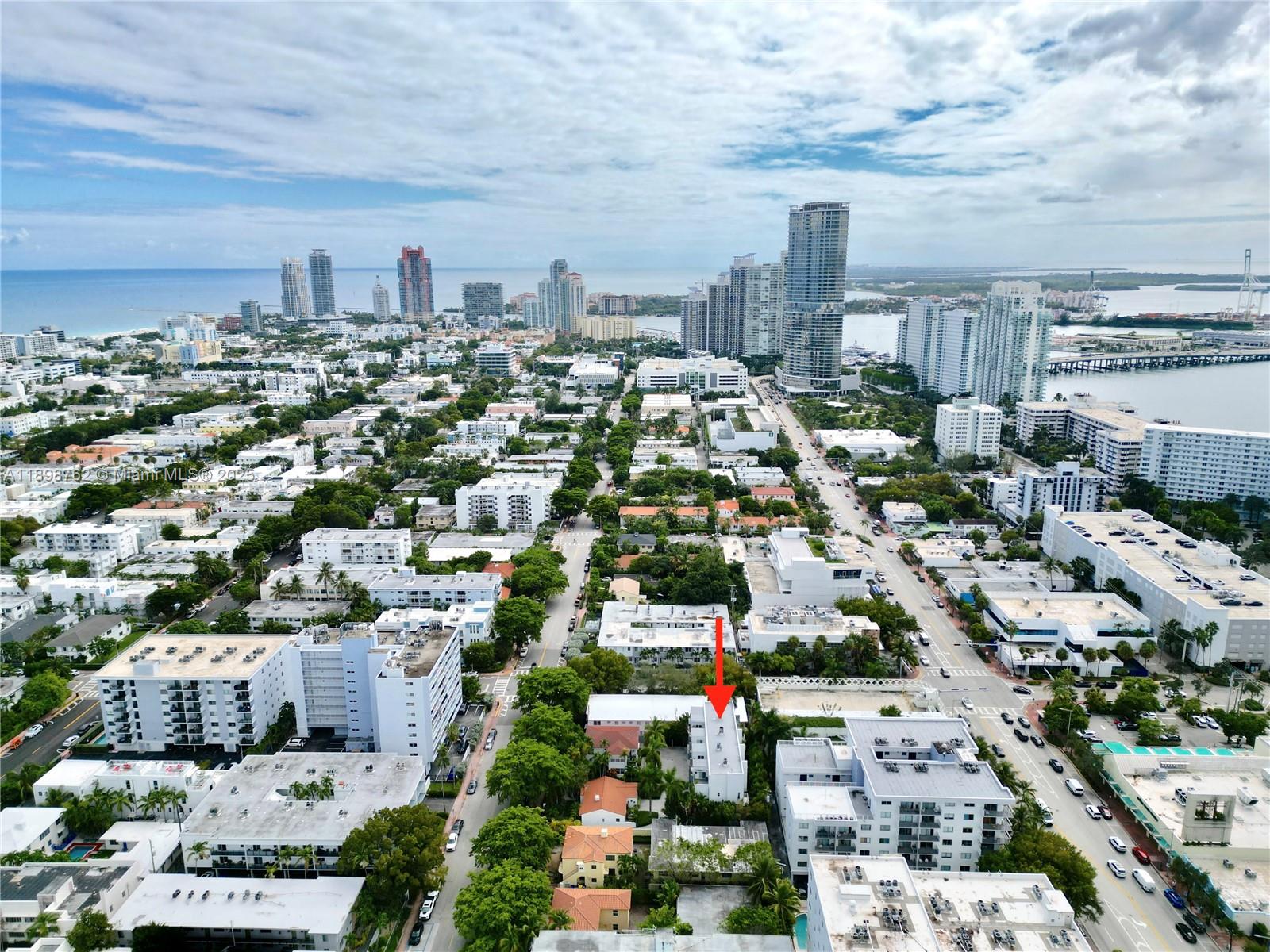 LENOX VILLAS CONDO - Residential