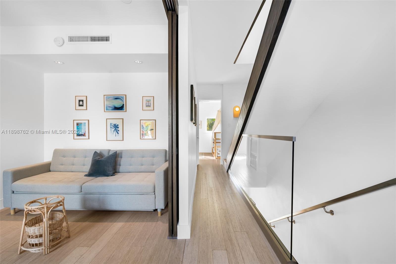 LENOX VILLAS CONDO - Residential