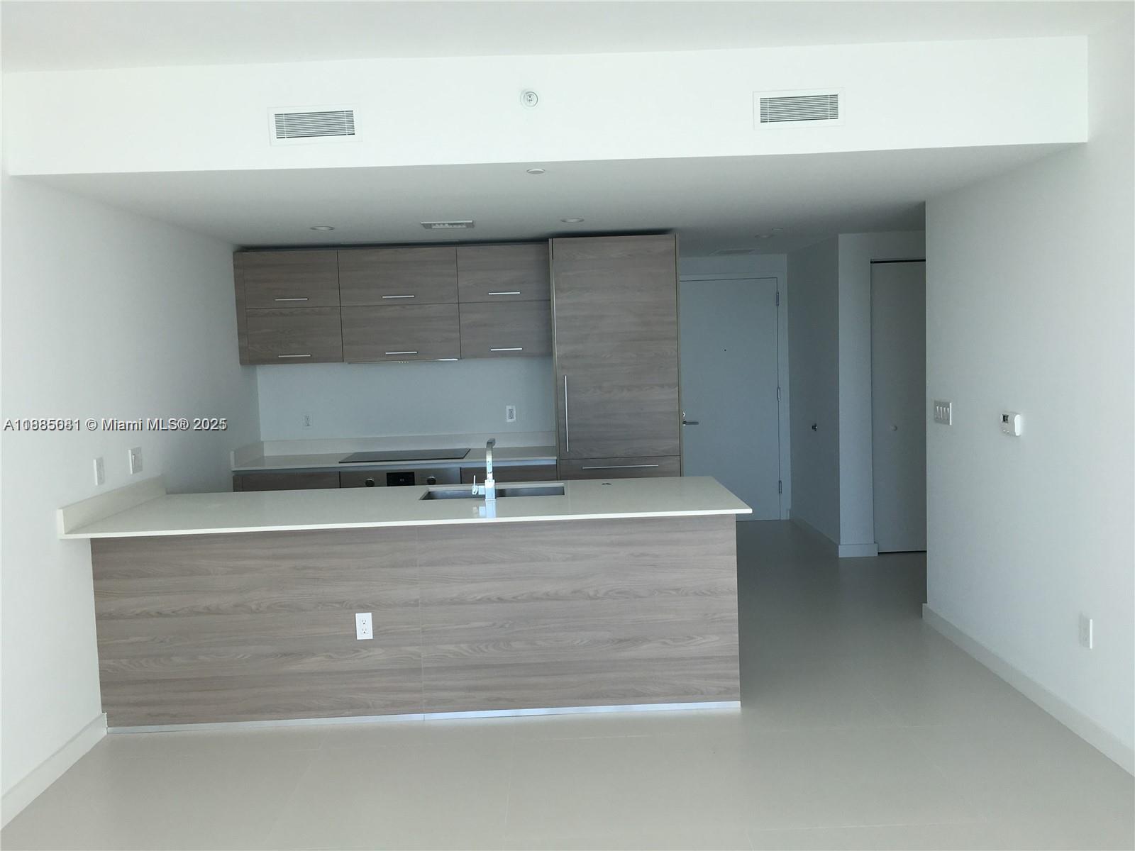 1300 S MIAMI AVE 4003