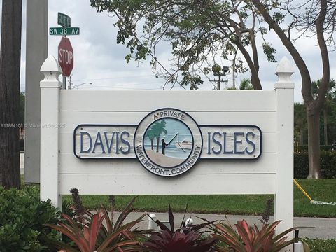 Photo of 3730 SW 47th Ct, Dania Beach, FL 33312 (MLS # A11884108)