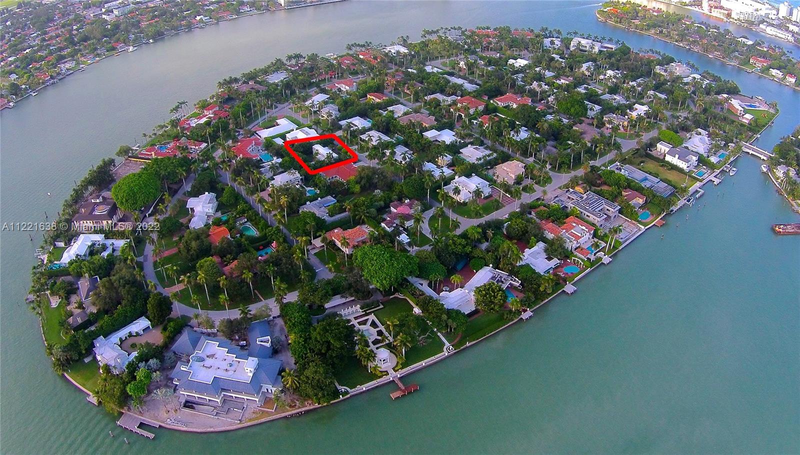 LA GORCE ISLAND - Residential