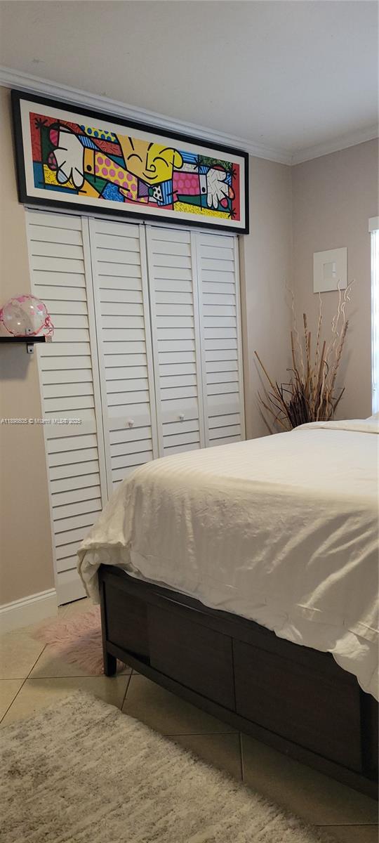 TWIN LAKES MANOR SUB - Residential Lease