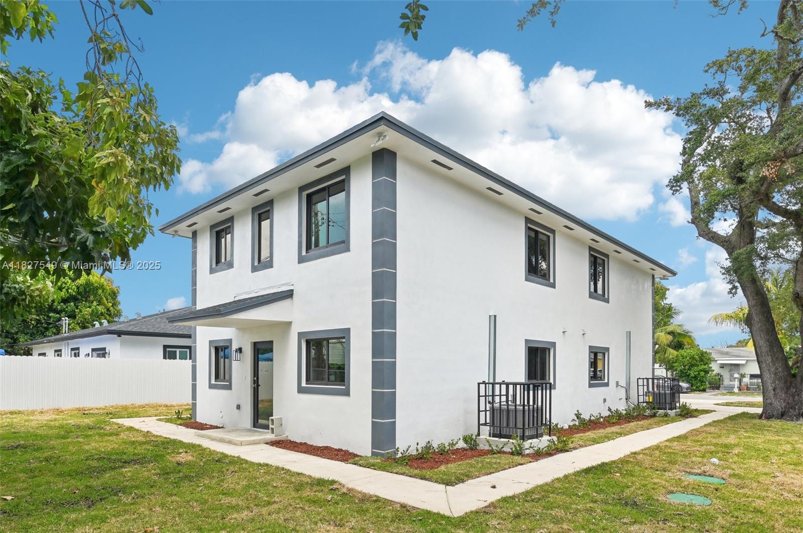 10340 NW 29th Ave