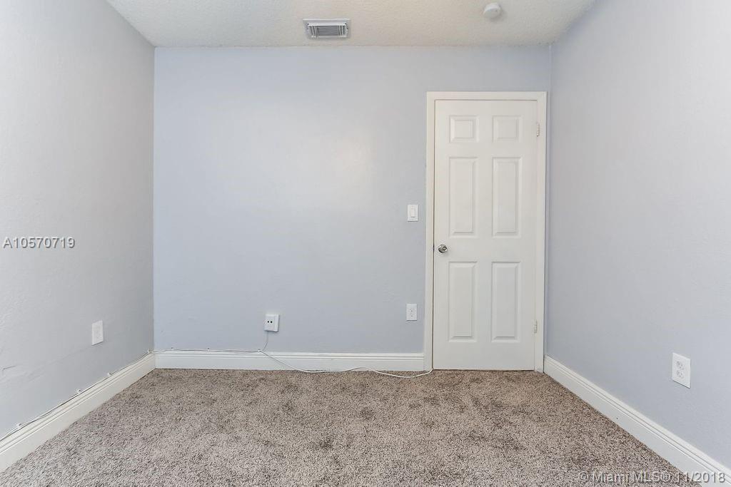 GARDENS OF EL JARDIN SEC - Residential Lease