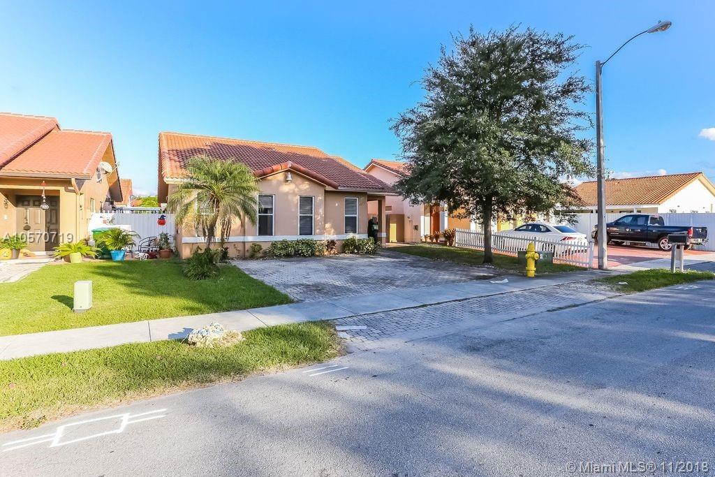 GARDENS OF EL JARDIN SEC - Residential Lease