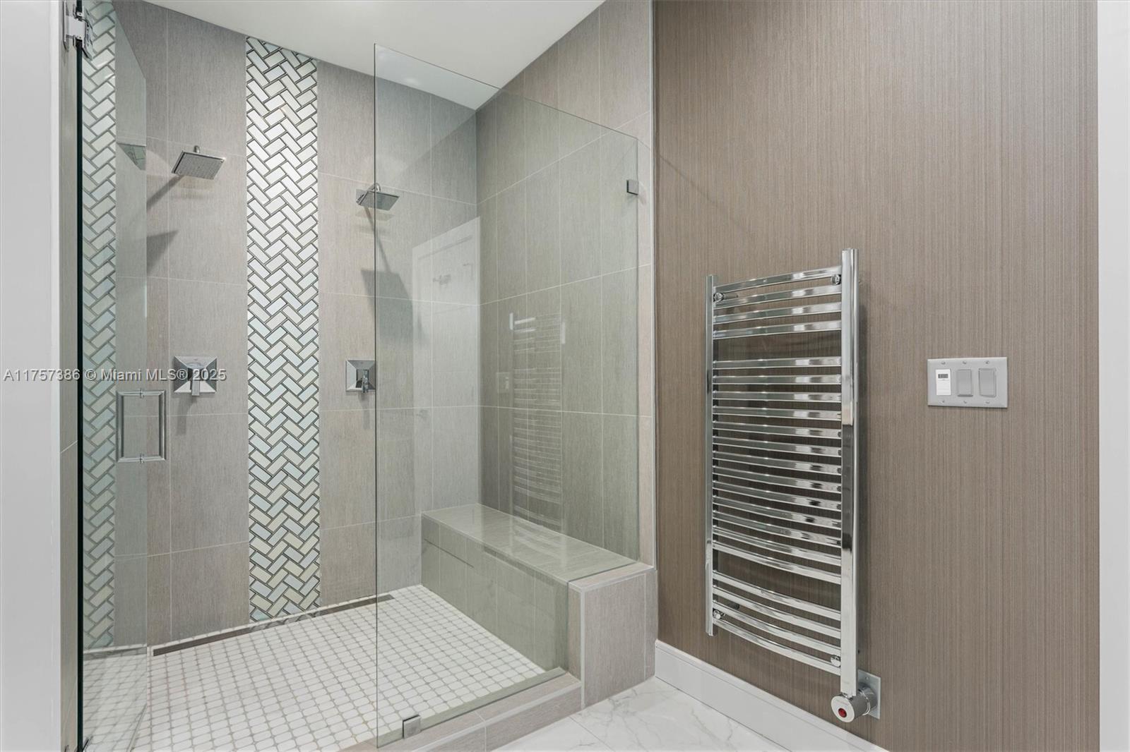 HILLSBORO ISLES - Residential