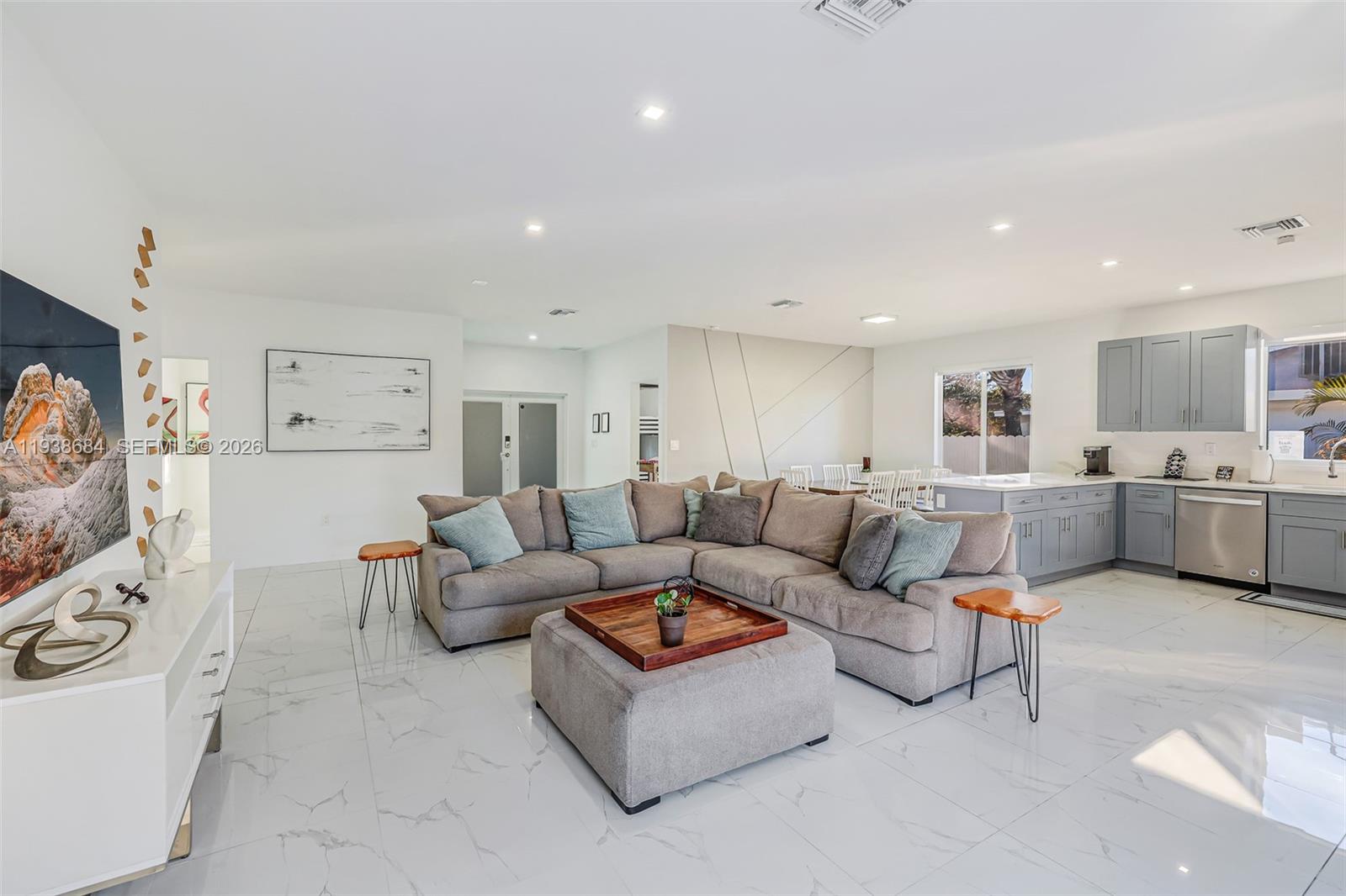 CUTLER RIDGE SEC 6 - Residential