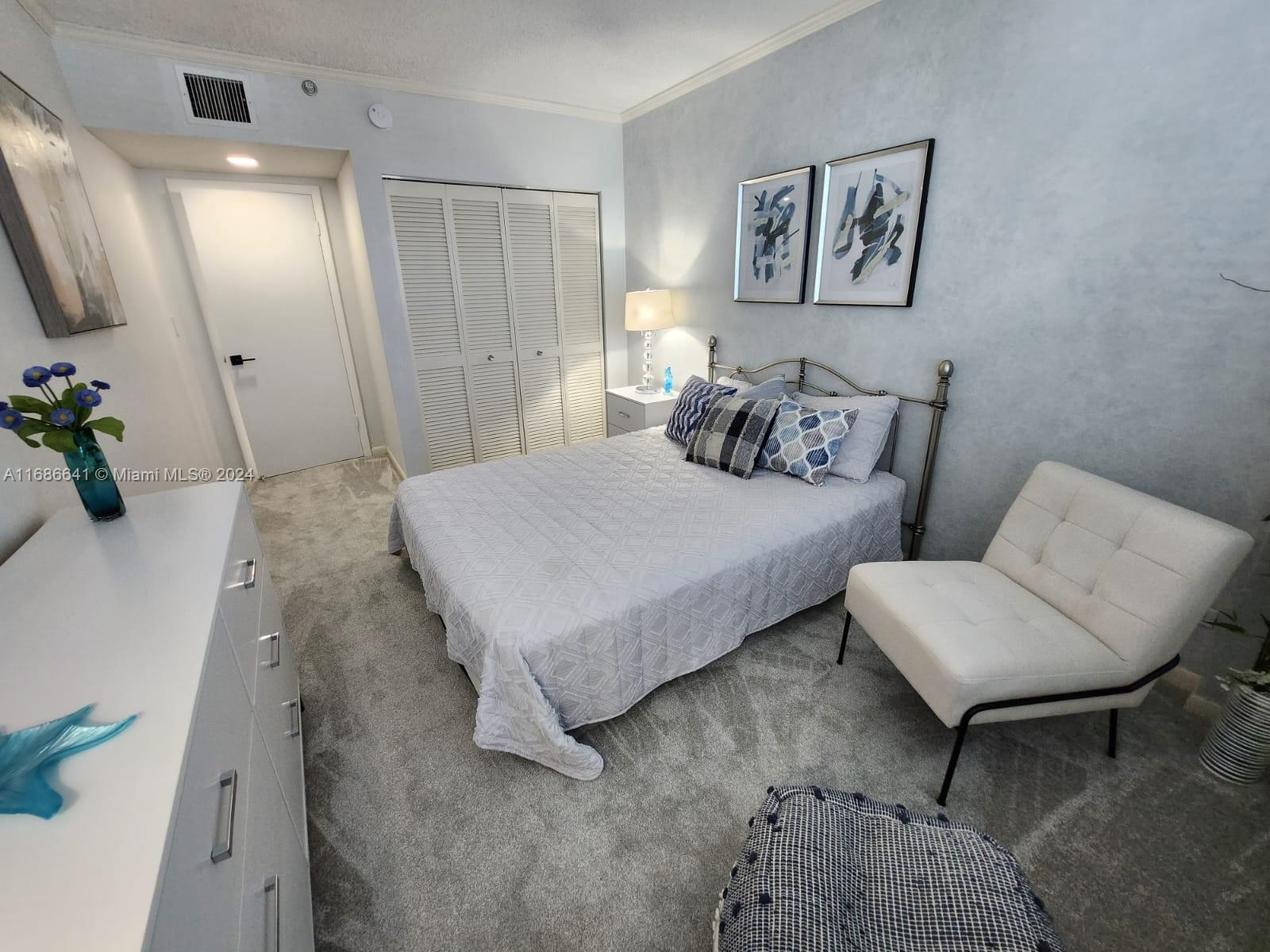 RONEY PALACE CONDO - Residential Lease