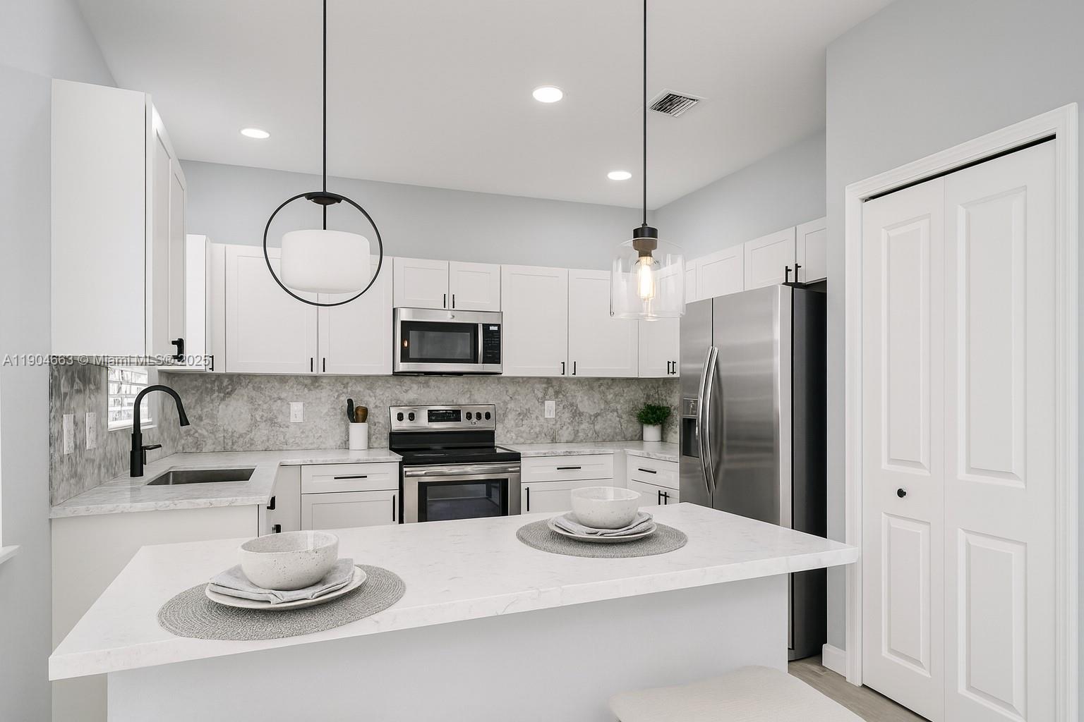 COURTYARDS ONE CONDO - Residential Lease