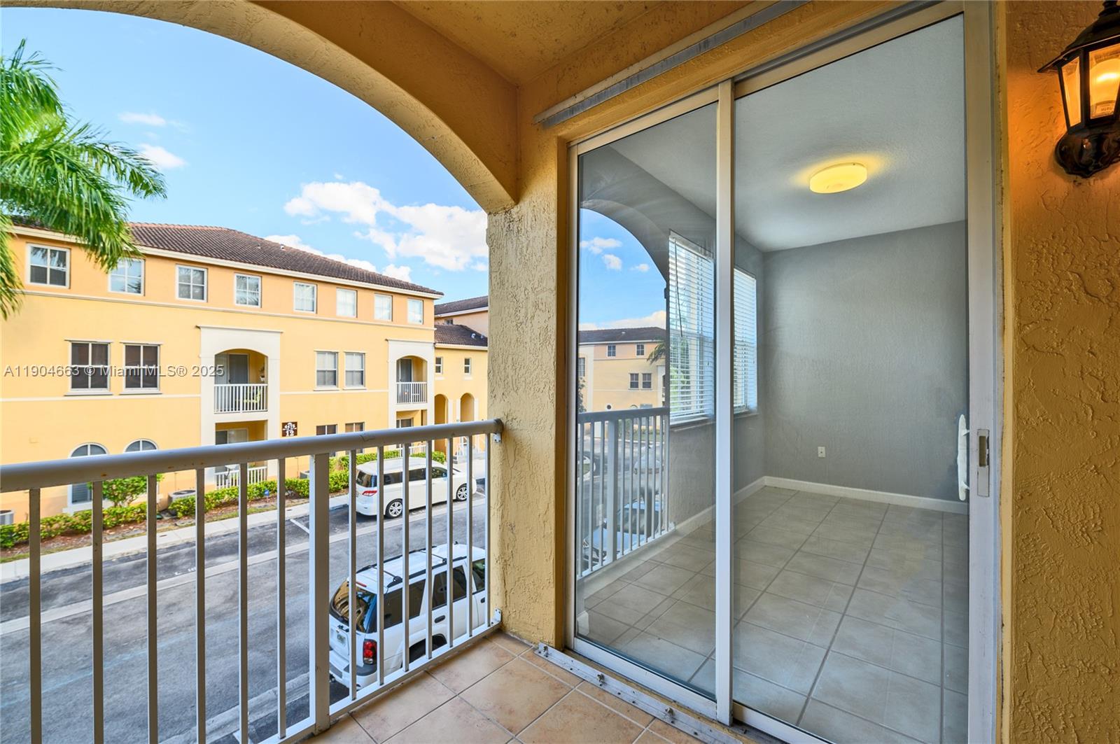 COURTYARDS ONE CONDO - Residential Lease