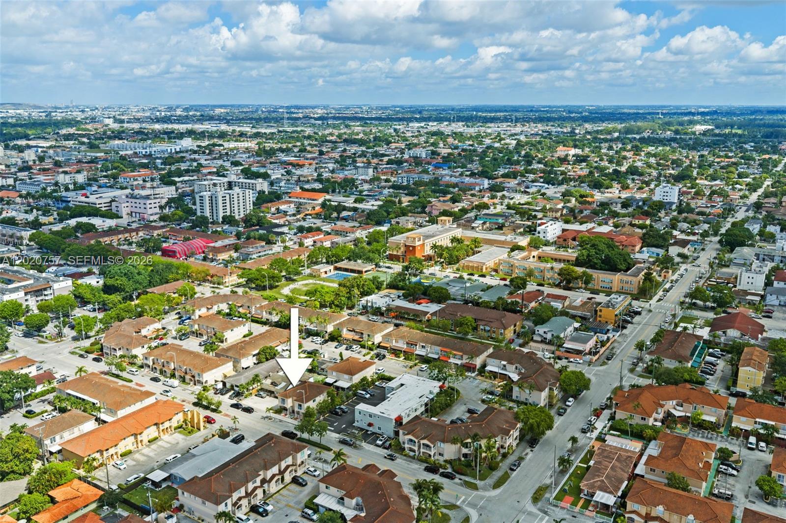 LOS PORTALES PHASE II CON - Residential