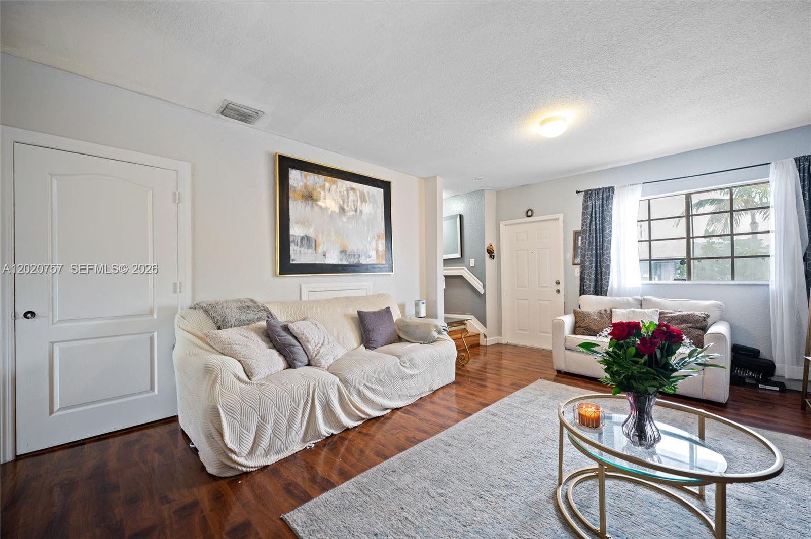 LOS PORTALES PHASE II CON - Residential