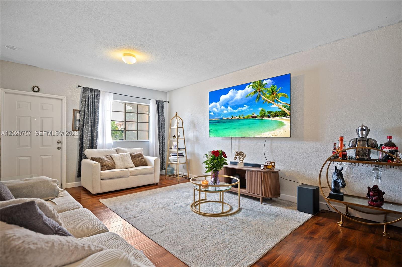 LOS PORTALES PHASE II CON - Residential