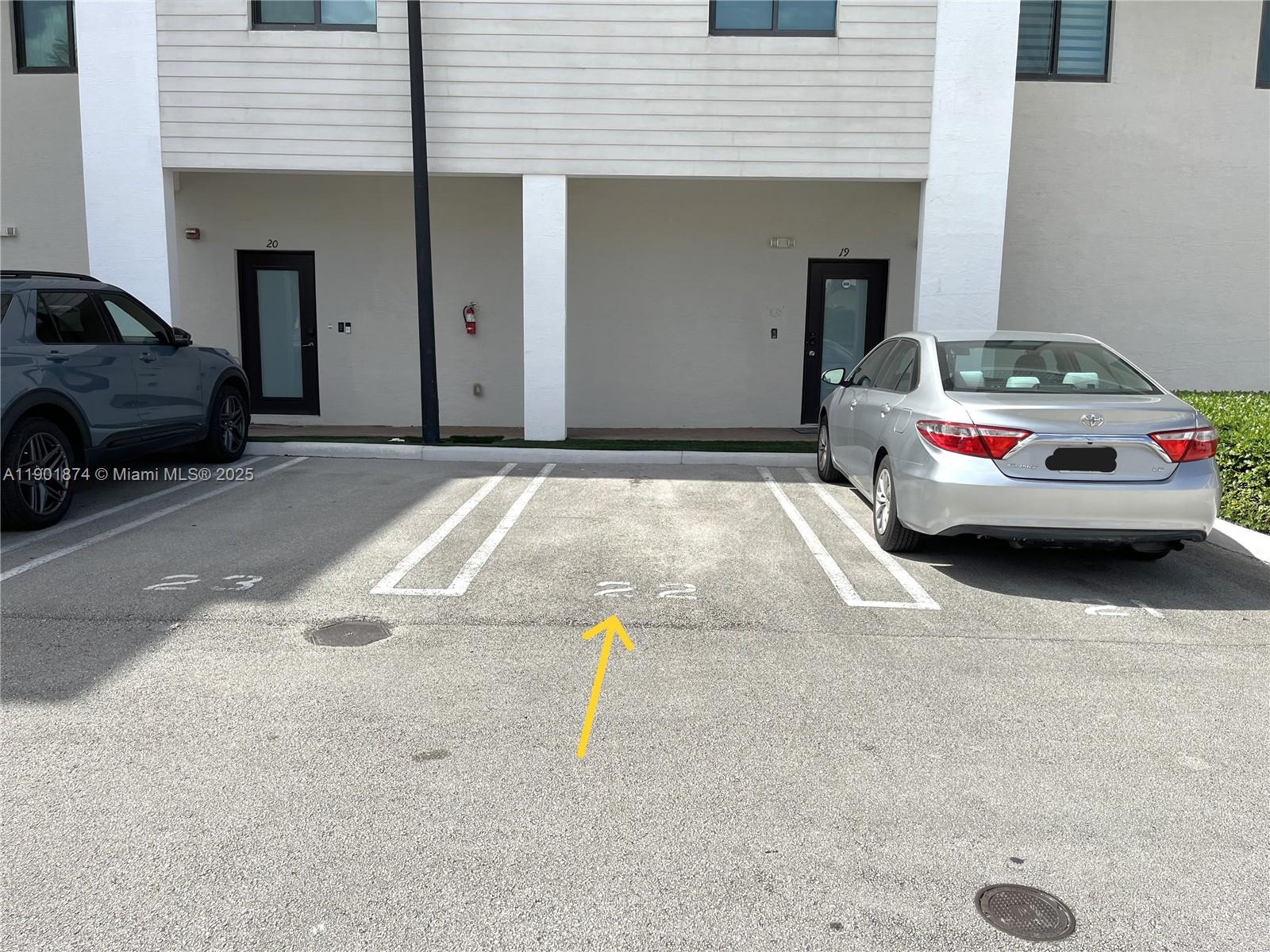 URBANA AT THE RESIDENCES - Residential