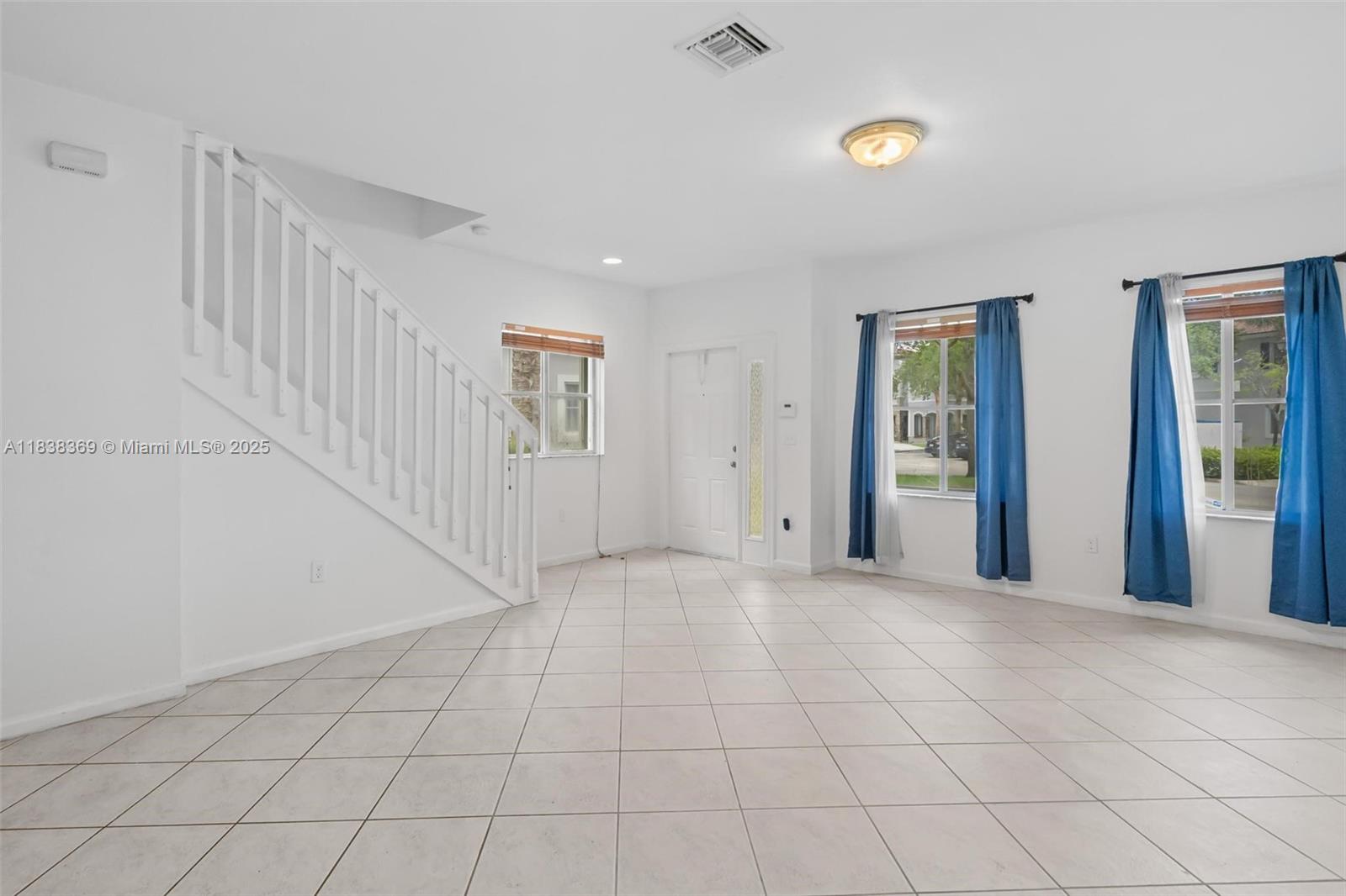 8206 SW 29th St 104