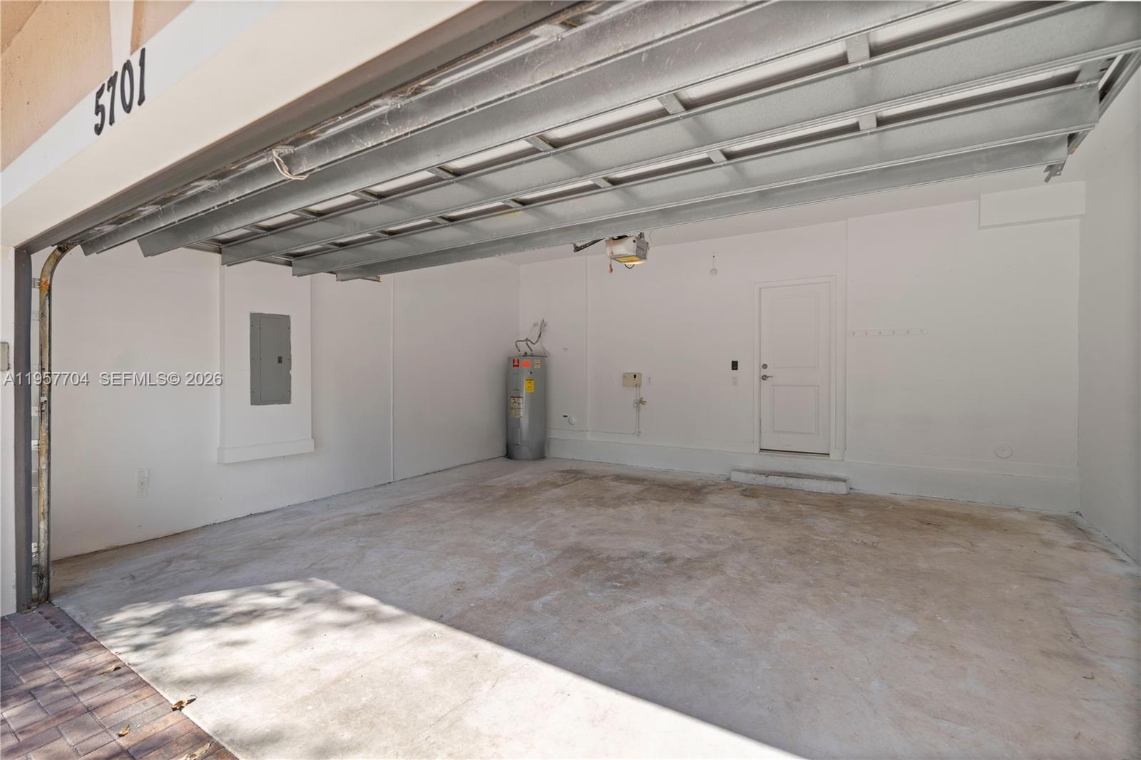 SABAL PALM BY PRESTIGE - Residential