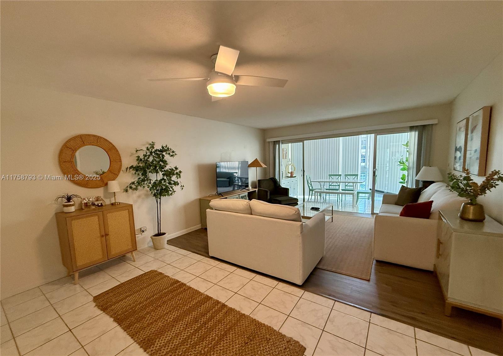 WELLINGTON CONDO - Residential