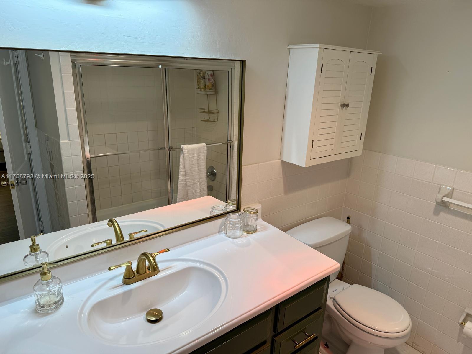 WELLINGTON CONDO - Residential