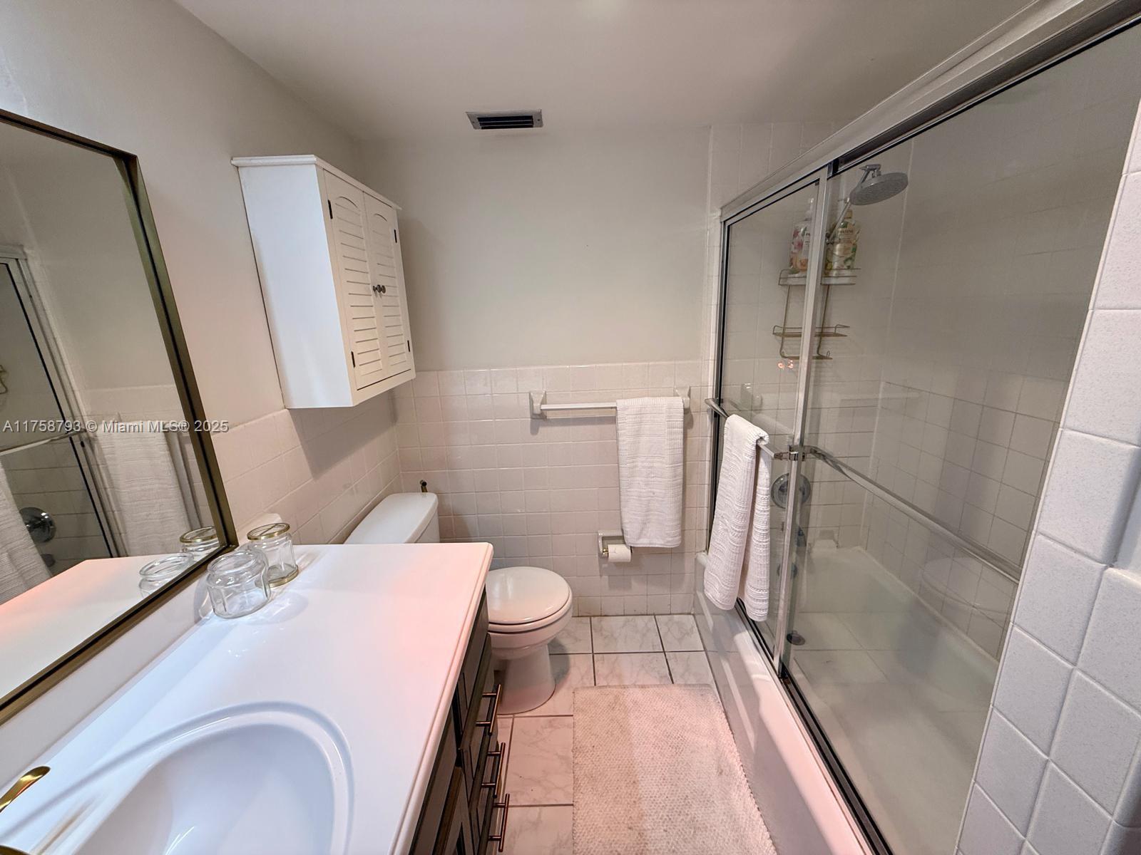 WELLINGTON CONDO - Residential