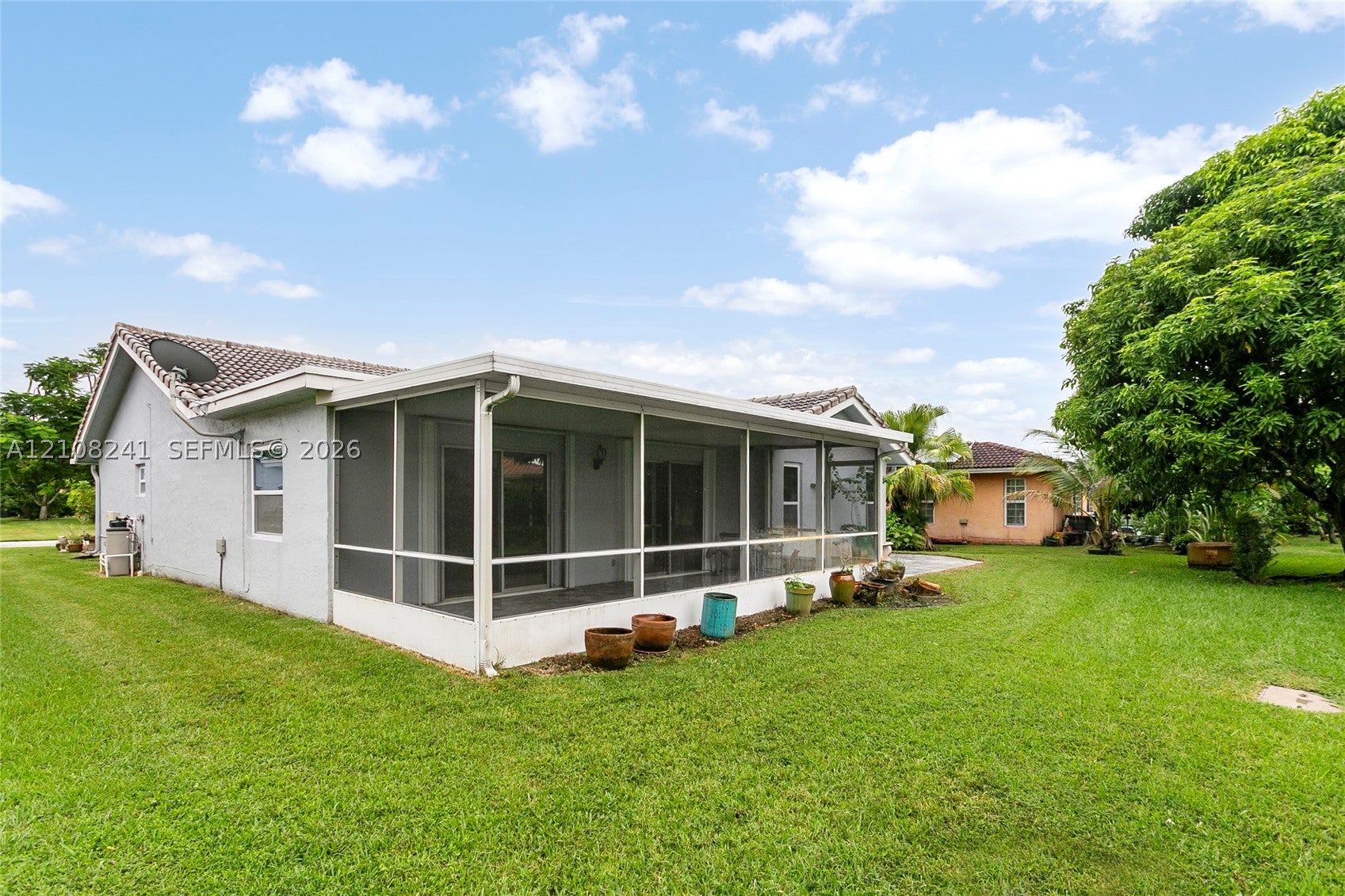 10307 NW 70th St