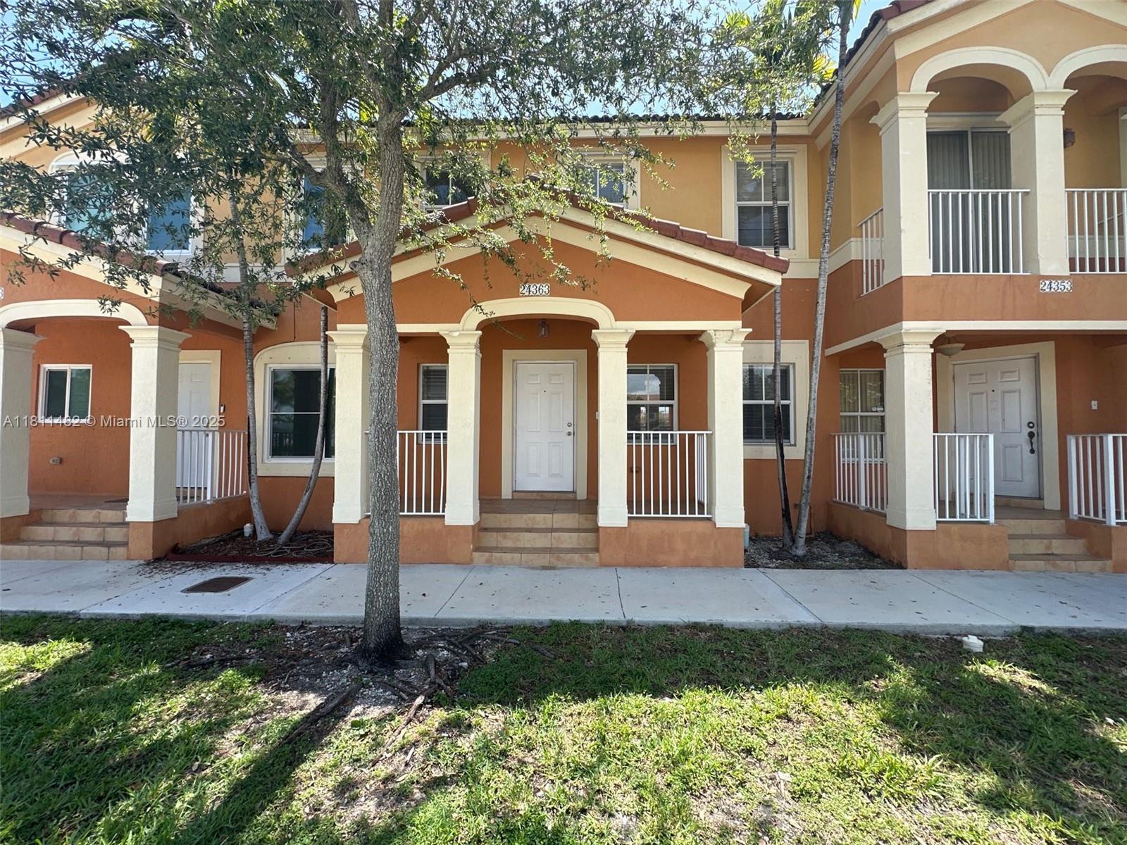 24363 Sw 109th Ave, Homestead, Miami-Dade County, Florida - 4 Bedrooms  
3 Bathrooms - 