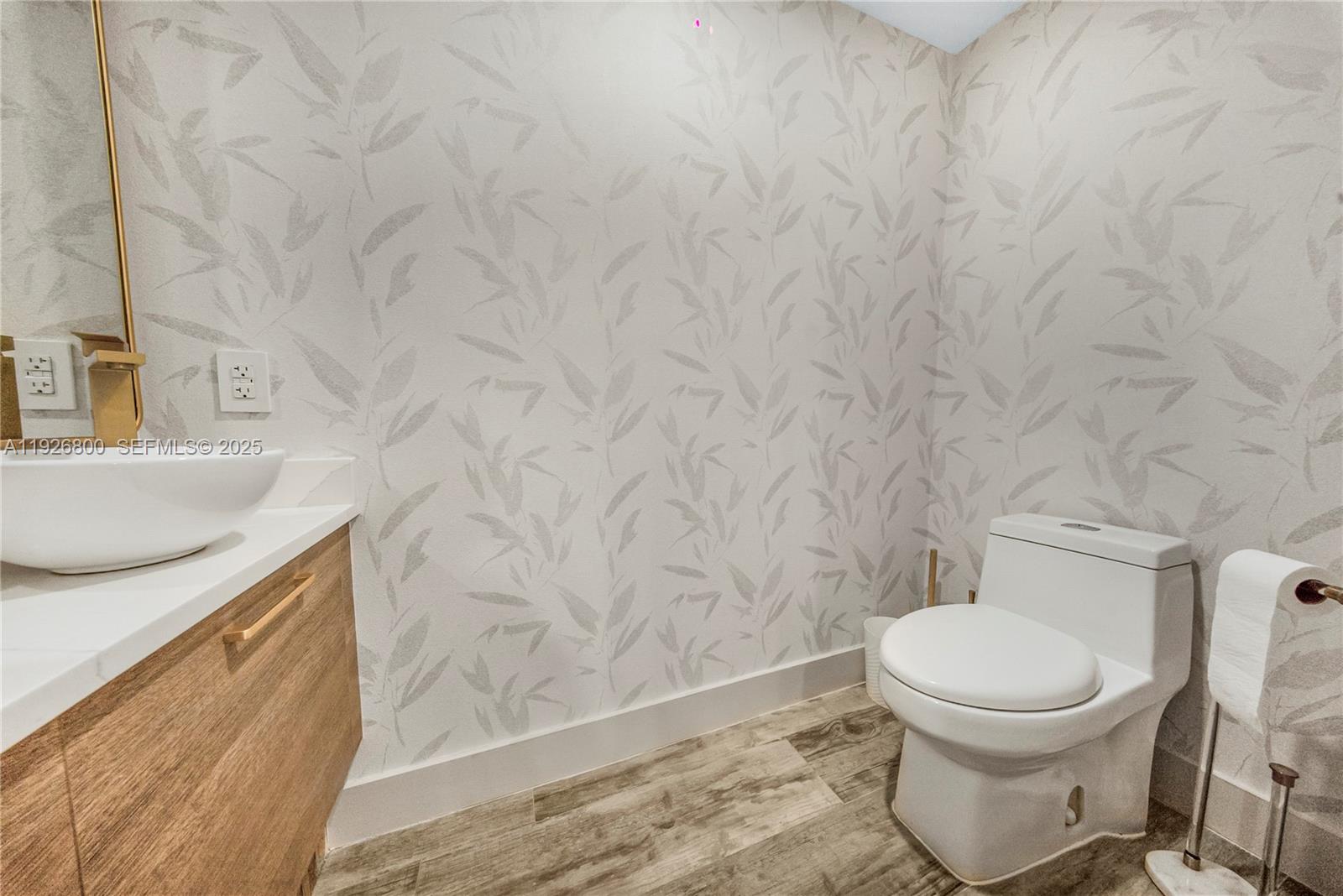 Paraiso Bay Condo - Residential