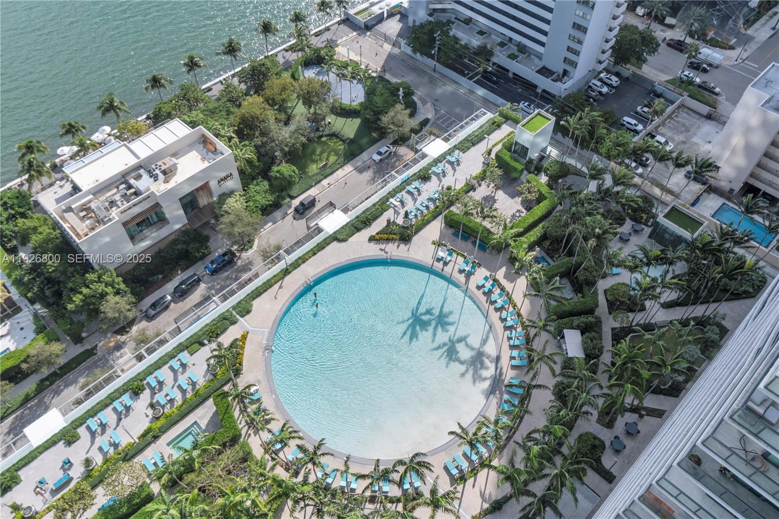 Paraiso Bay Condo - Residential