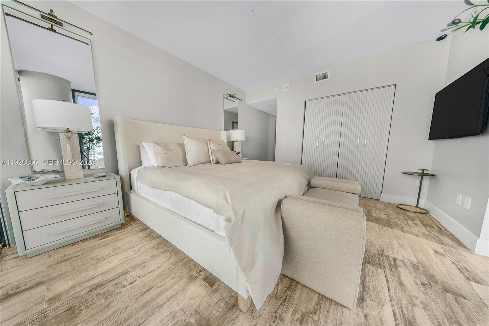 Paraiso Bay Condo - Residential