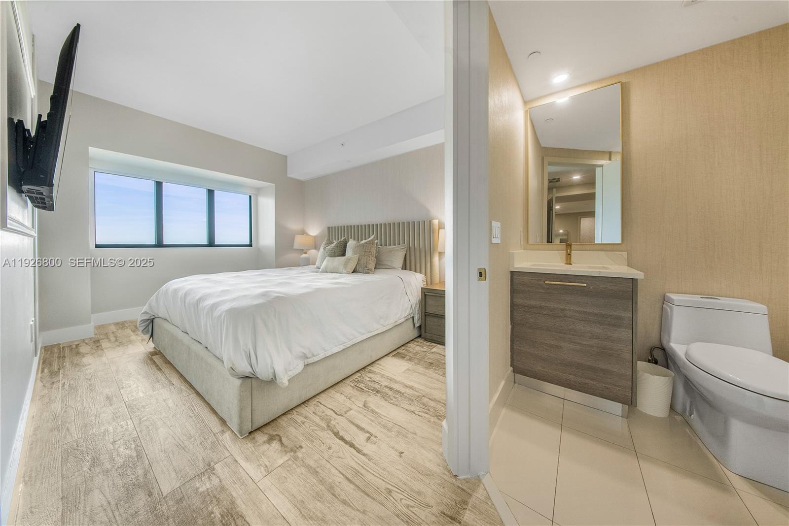 Paraiso Bay Condo - Residential