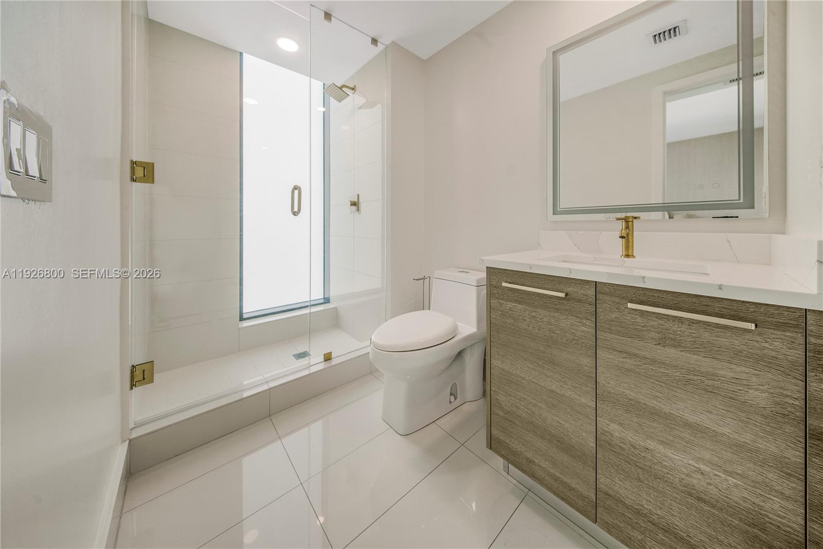 Paraiso Bay Condo - Residential
