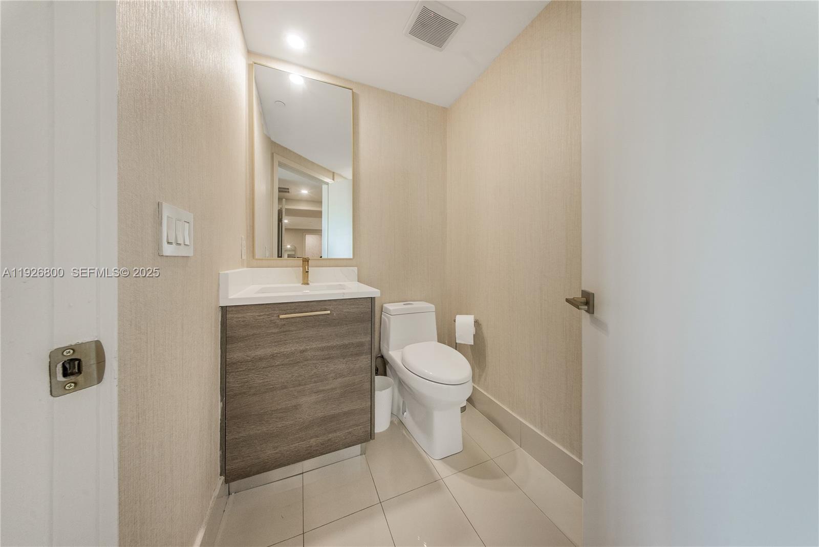 Paraiso Bay Condo - Residential