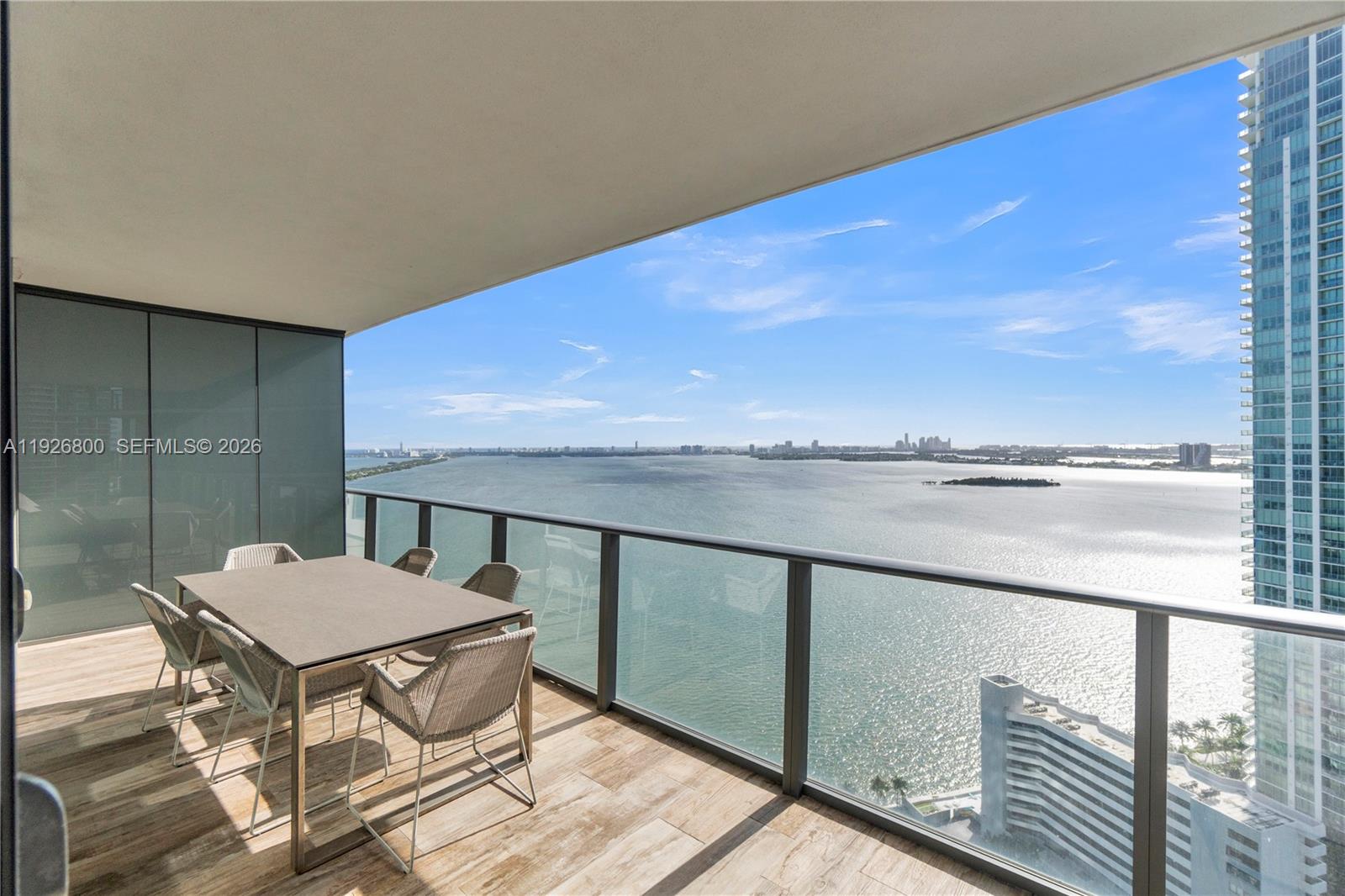 Paraiso Bay Condo - Residential
