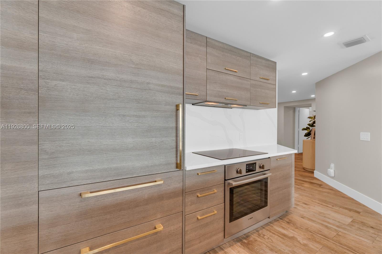 Paraiso Bay Condo - Residential