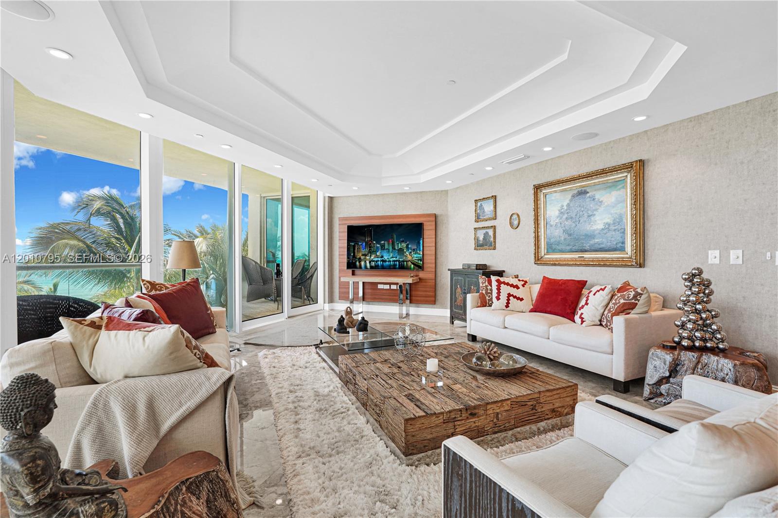 16051 Collins Ave 504