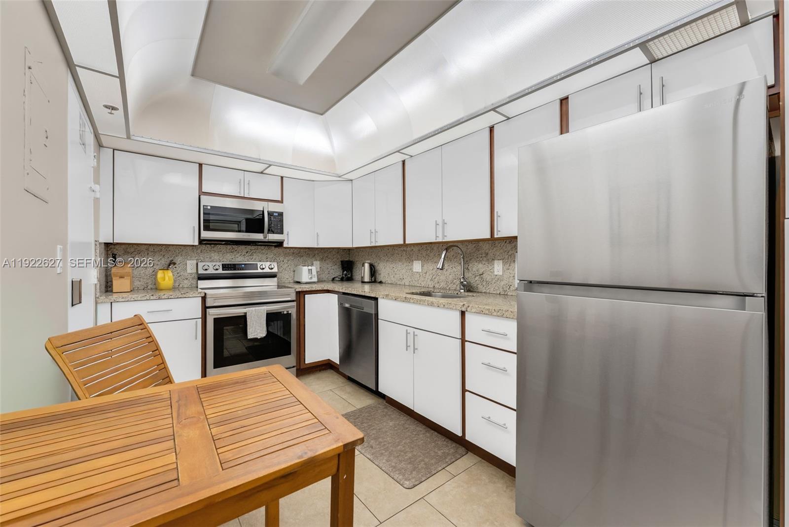 TIDES ON HOLLYWOOD BEACH - Residential