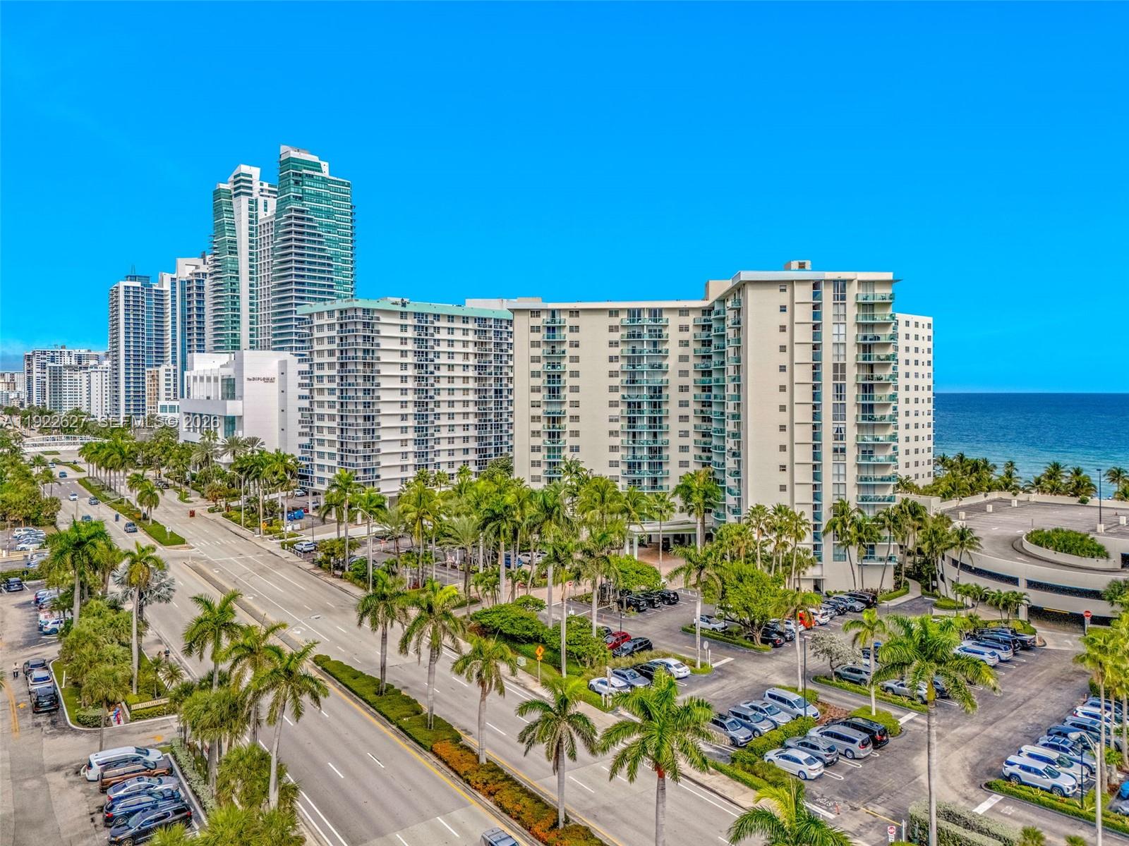 TIDES ON HOLLYWOOD BEACH - Residential