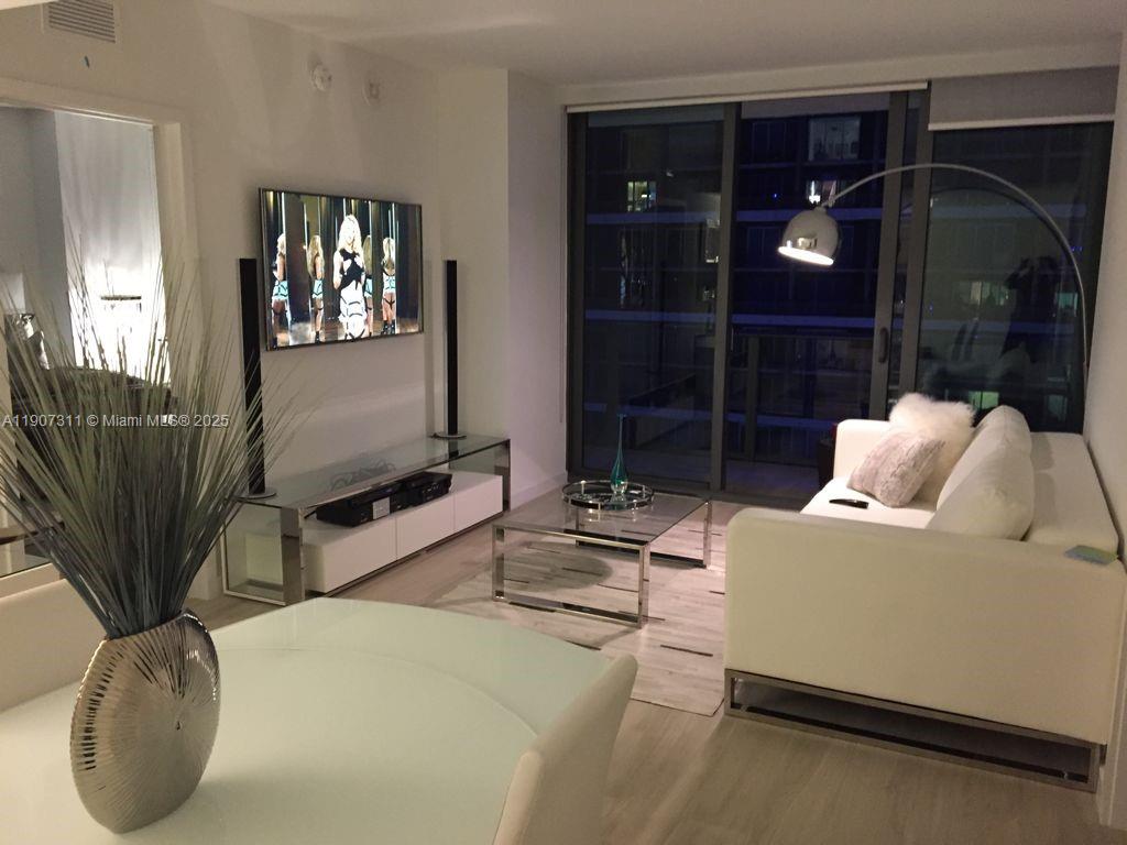 1300 S MIAMI AVENUE CONDO - Residential Lease