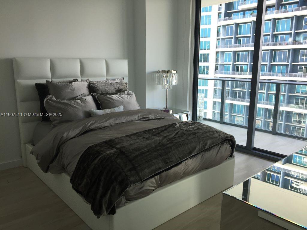 1300 S MIAMI AVENUE CONDO - Residential Lease