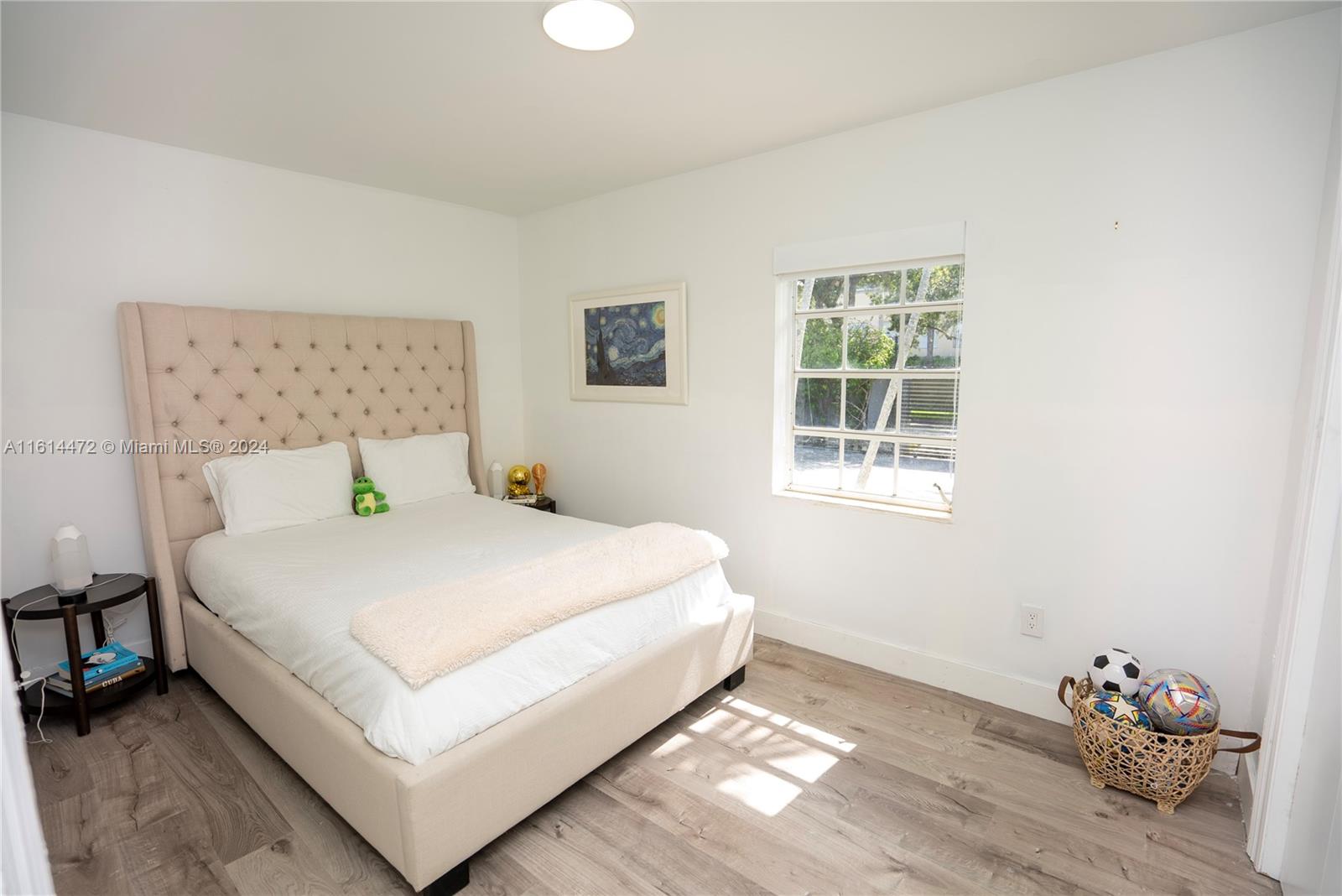 BISCAYNE KEY ESTATES - Residential