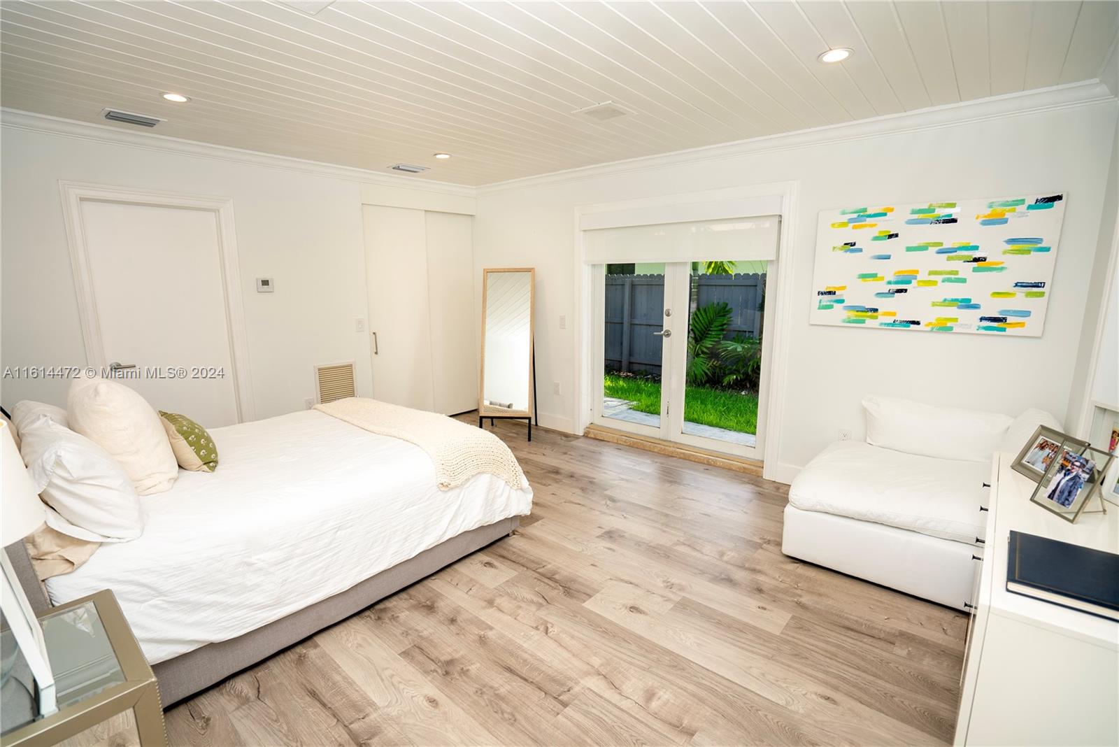 BISCAYNE KEY ESTATES - Residential