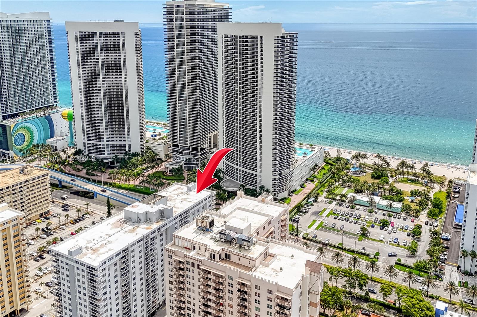 PLAZA TOWERS SOUTH CONDO - Residential