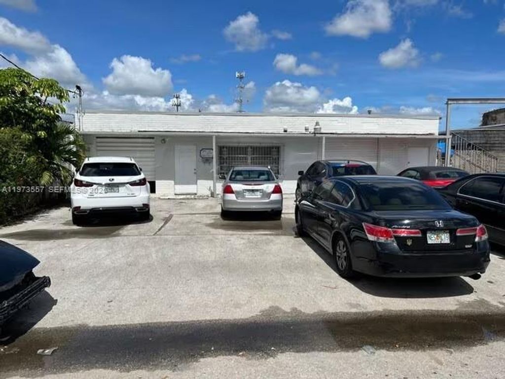 Photo of 2324 SW 56th Ter, West Park, FL 33023 (MLS # A11973557)