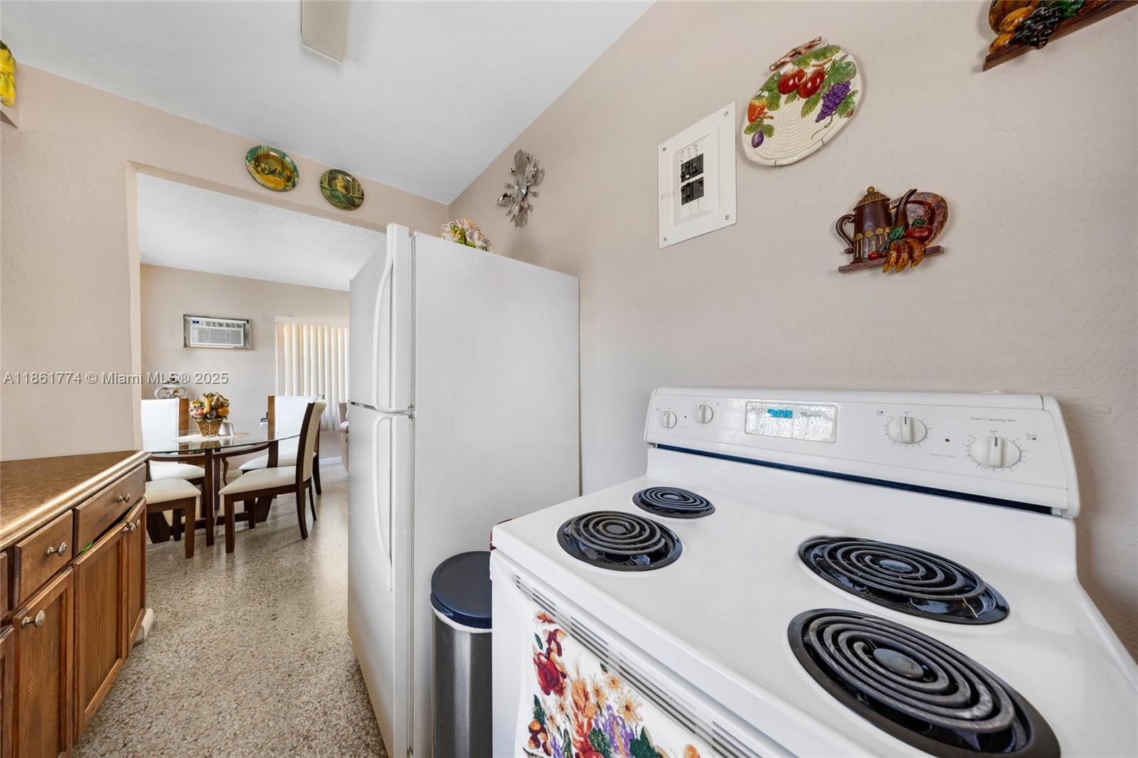 3RD ADDN TO PINEHURST VIL - Land