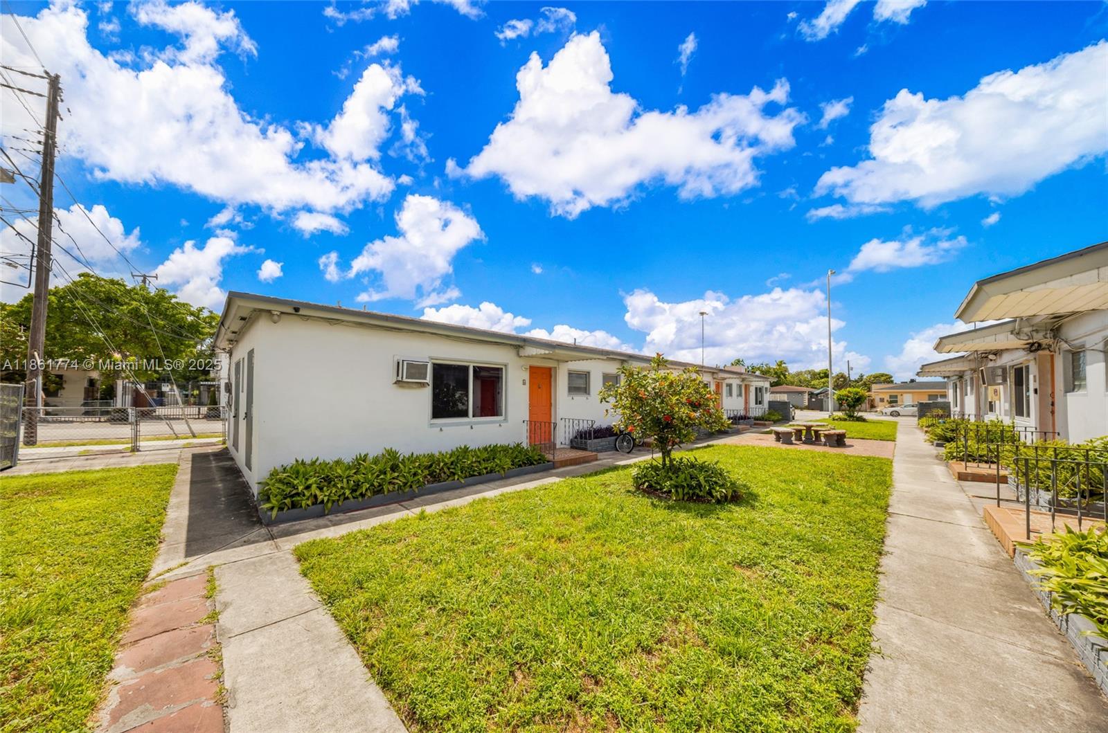 3RD ADDN TO PINEHURST VIL - Land