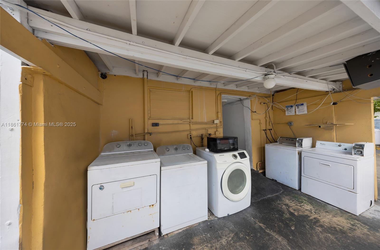 3RD ADDN TO PINEHURST VIL - Land