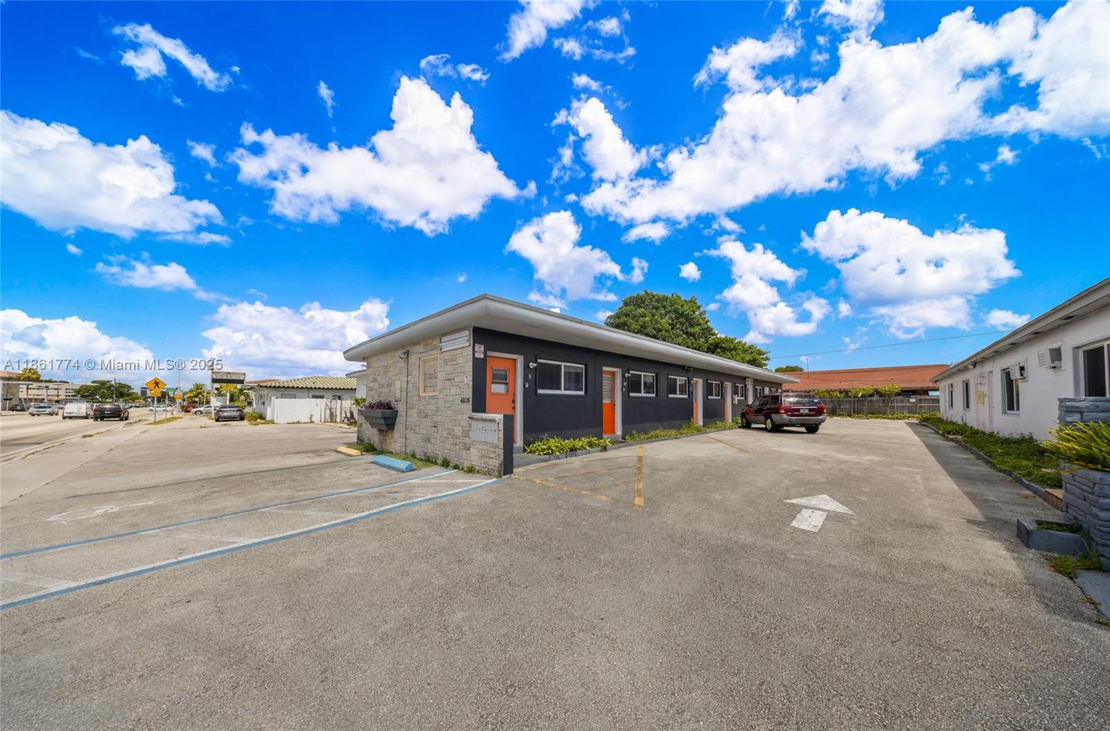 3RD ADDN TO PINEHURST VIL - Land