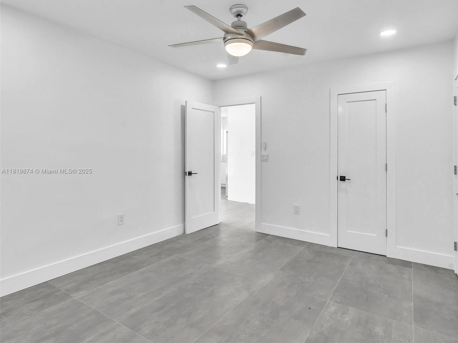 SAN SOUCI ESTATES - Residential Lease