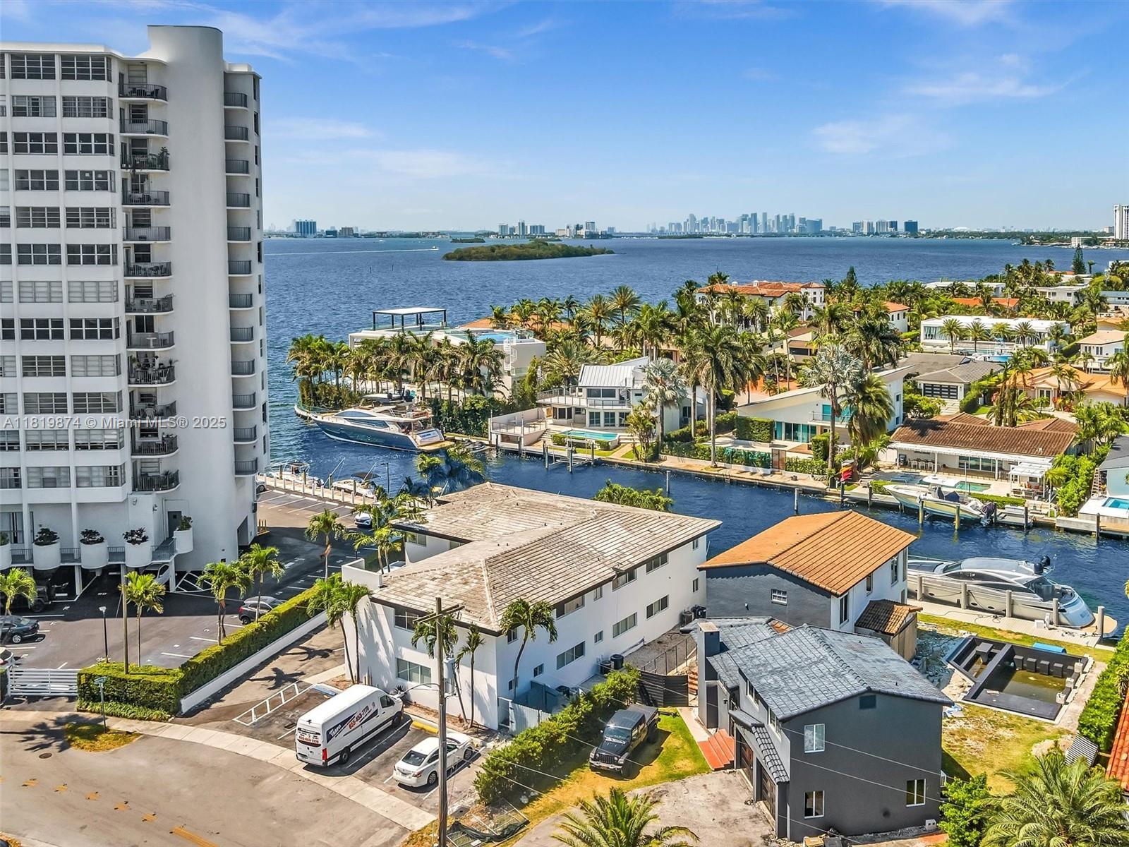 SAN SOUCI ESTATES - Residential Lease